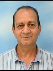 Dr. Anil Handa, Officer Incharge, CIC